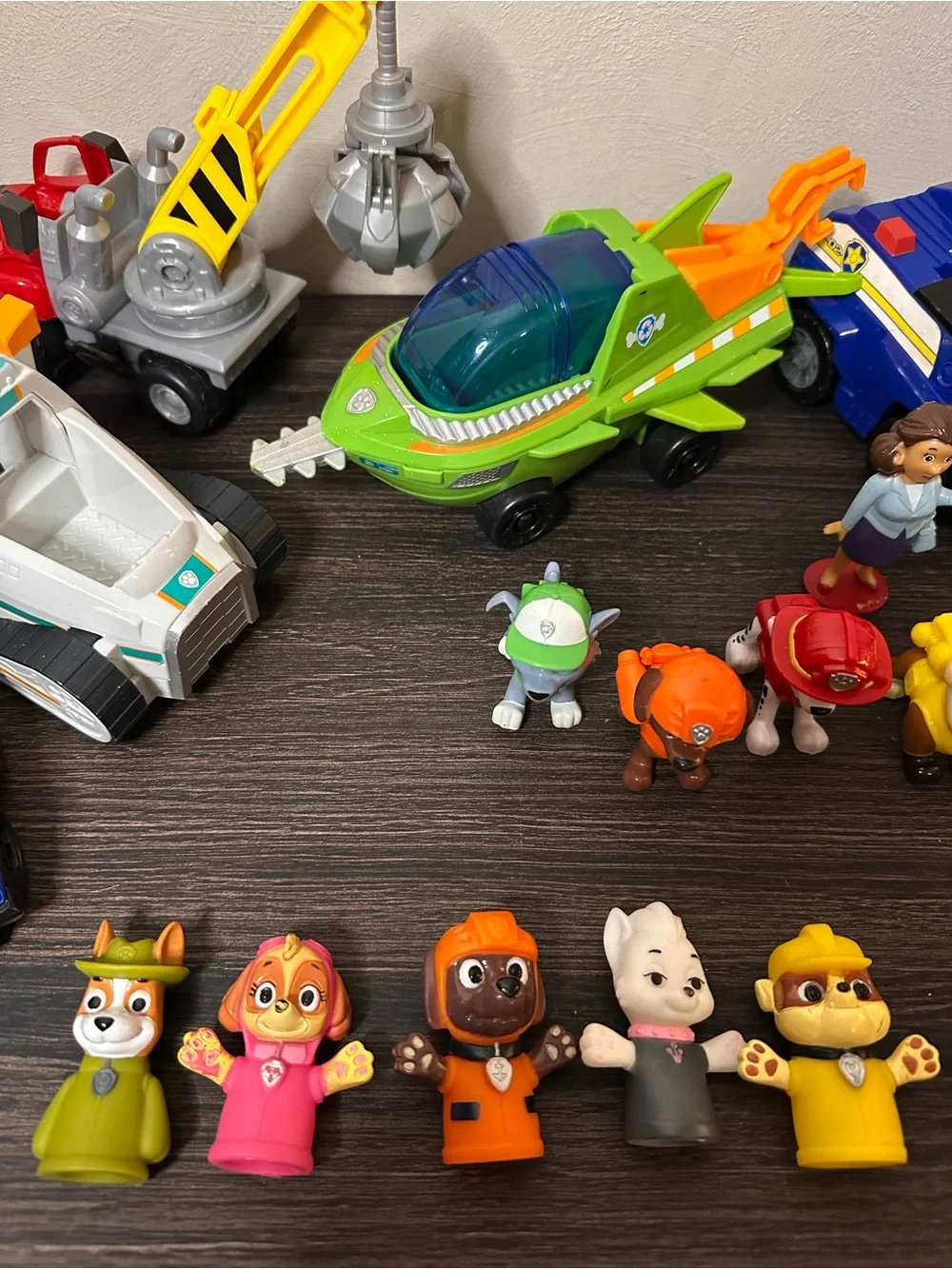 Paw Patrol Vehicles Figures Finger Puppet Bundle